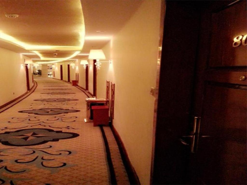 Star World Hotel Naypyidaw Exteriör bild
