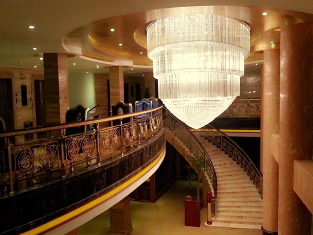 Star World Hotel Naypyidaw Exteriör bild