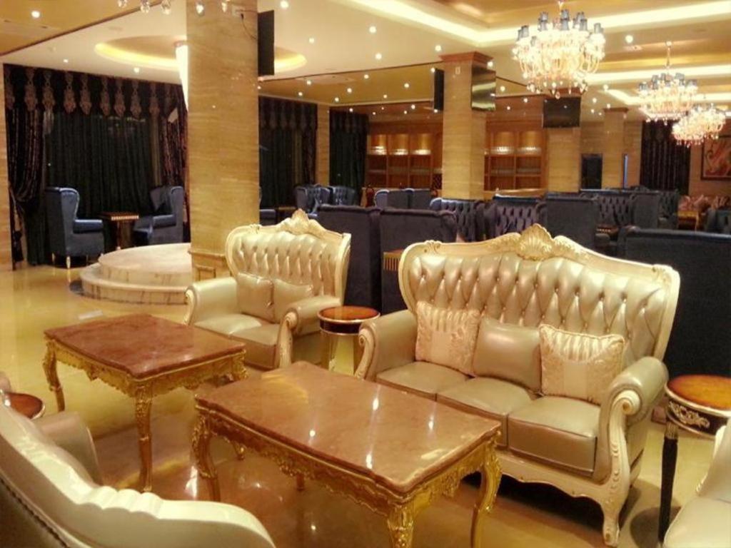 Star World Hotel Naypyidaw Exteriör bild